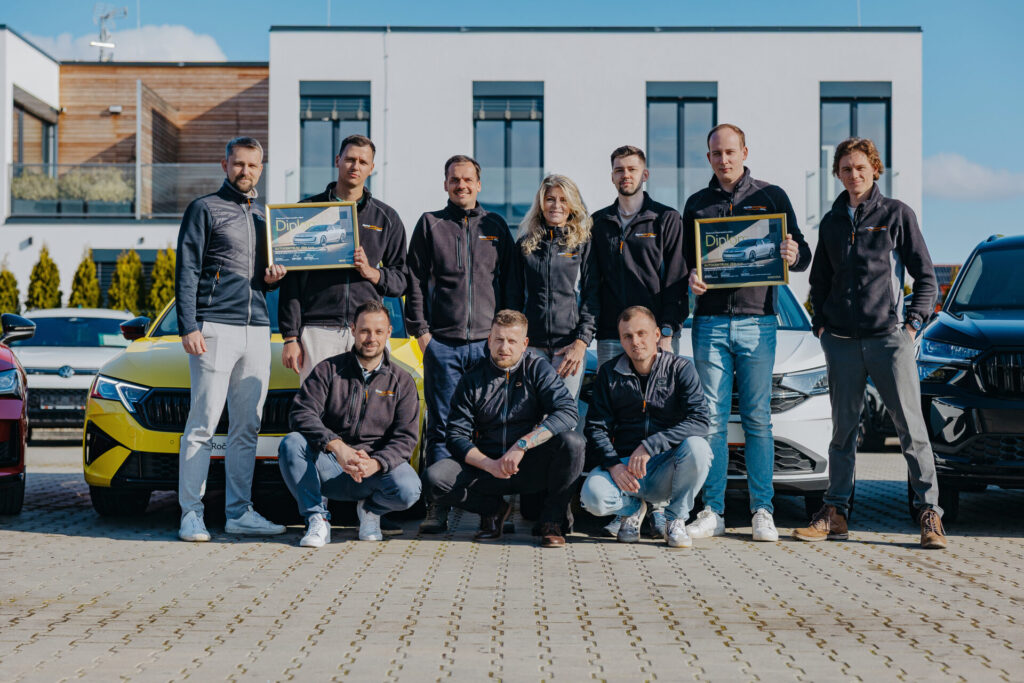 Lidé z týmu AUTOCENTRUM Jičín přistupují ke každému zákazníkovi podle jeho potřeb.